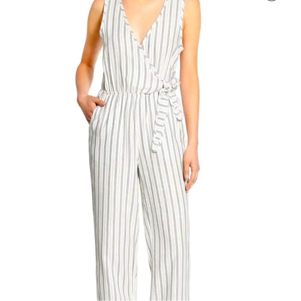 Cupcakes and Cashmere Striped Pantsuit Romper Wide Leg Wrap Front Size XL NWOT